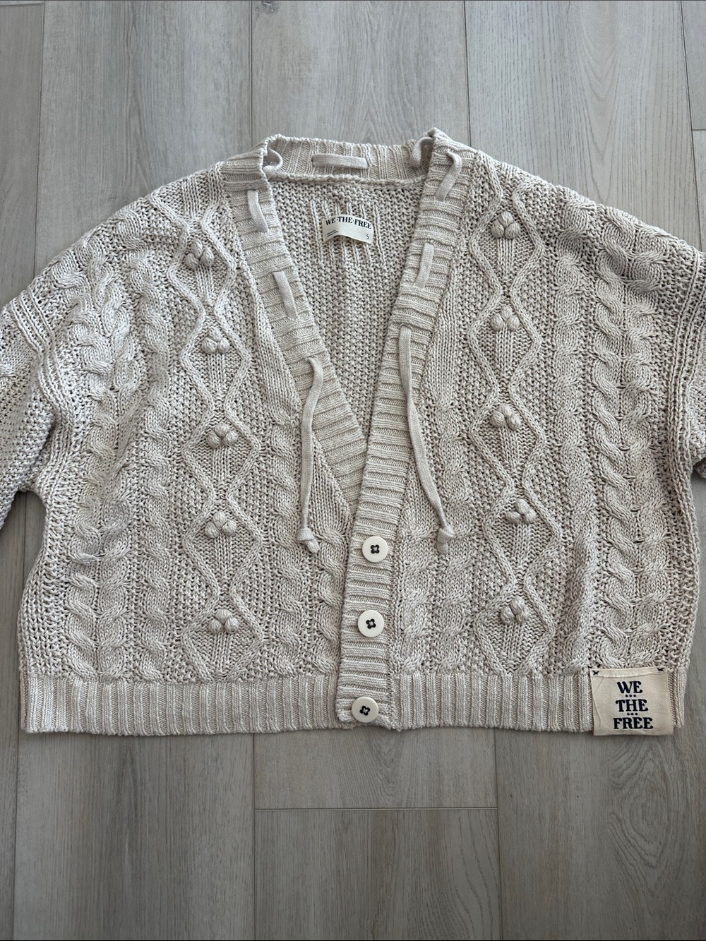 Free People We The Free Cable Knit Cropped Cardigan Sweater Beige Size Small